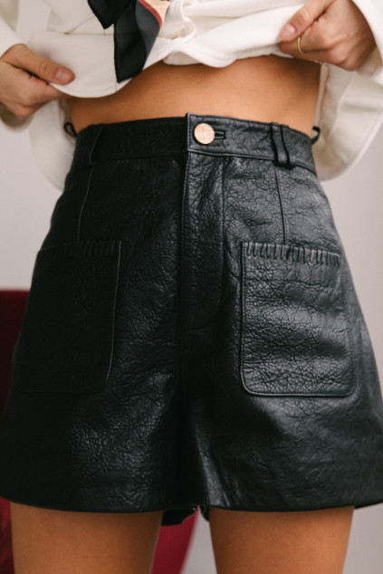 SHORT SOLSTICE CUIR NOIR